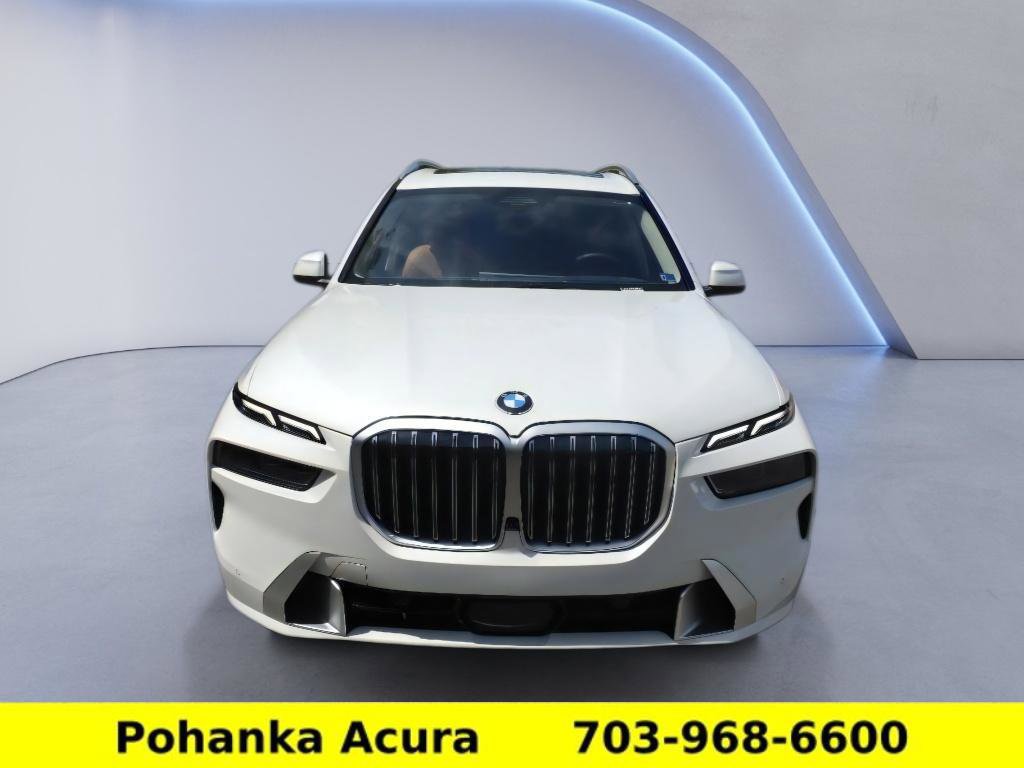 Used 2026 BMW X7 xDrive40i AWD/4WD image 2