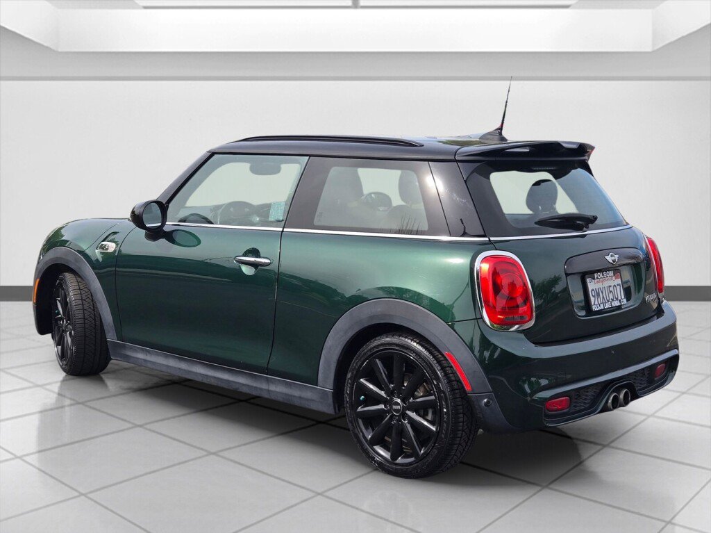 Used 2018 MINI Cooper S image 7