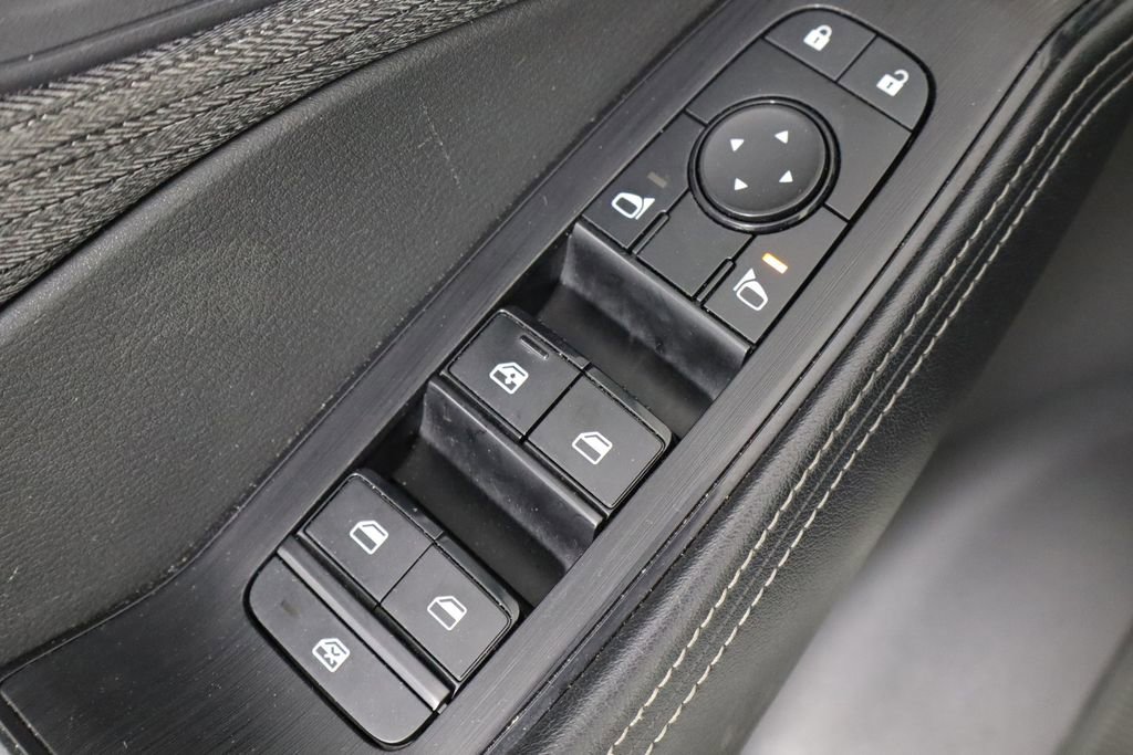 Used 2023 Nissan Rogue SV FWD image 20