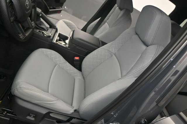 New 2026 Toyota Tacoma SR5 AWD/4WD image 9