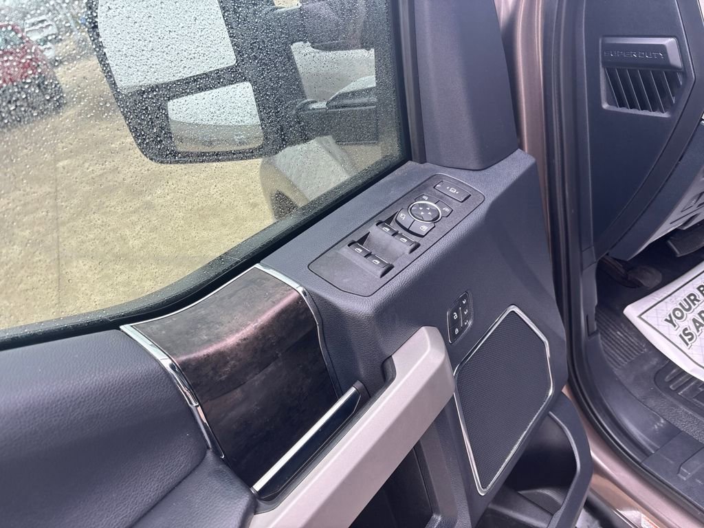 Used 2022 Ford F450 Lariat w/ Lariat Ultimate Package image 12