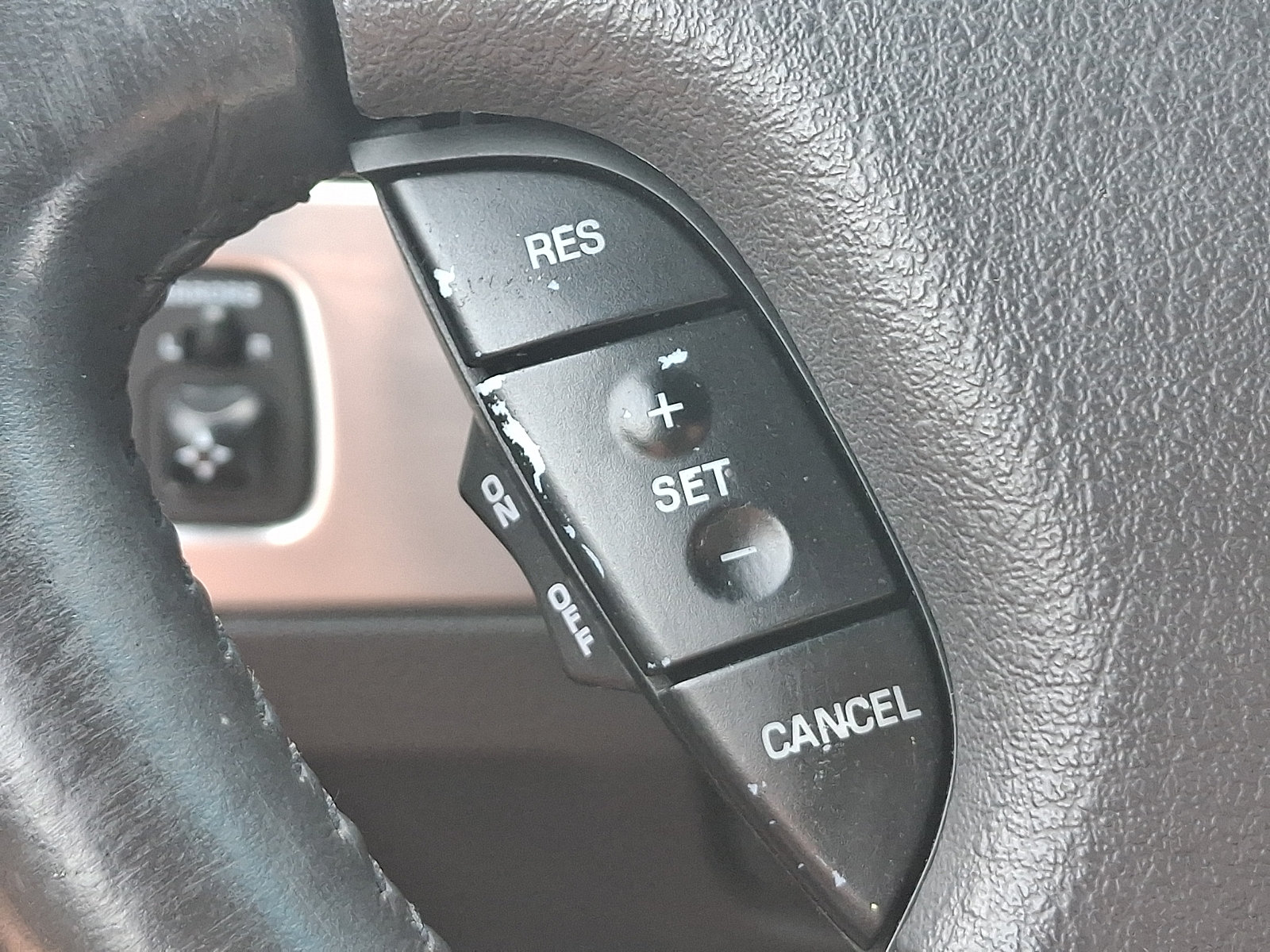 Used 2002 Ford Thunderbird RWD image 22