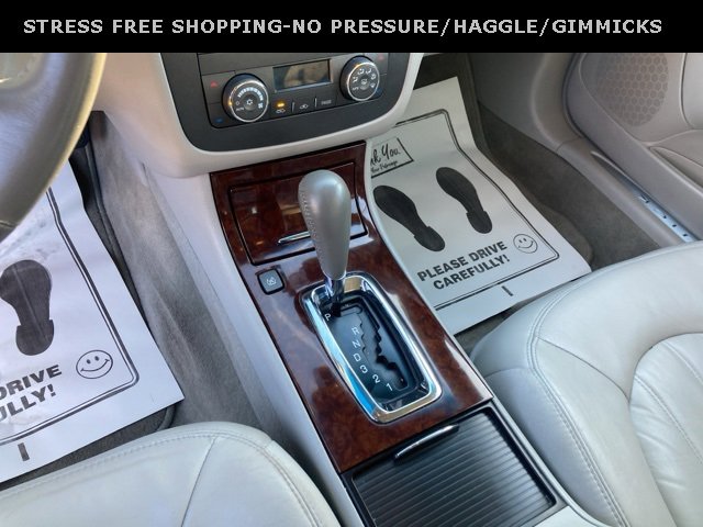 Used 2011 Buick Lucerne CXL image 20