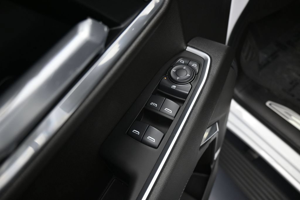 Used 2025 Chevrolet Silverado 1500 RST RWD image 14