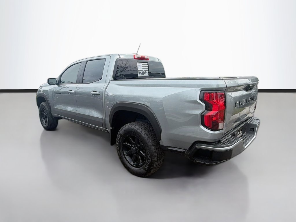 Used 2024 Chevrolet Colorado LT w/ LT Convenience Package RWD image 7