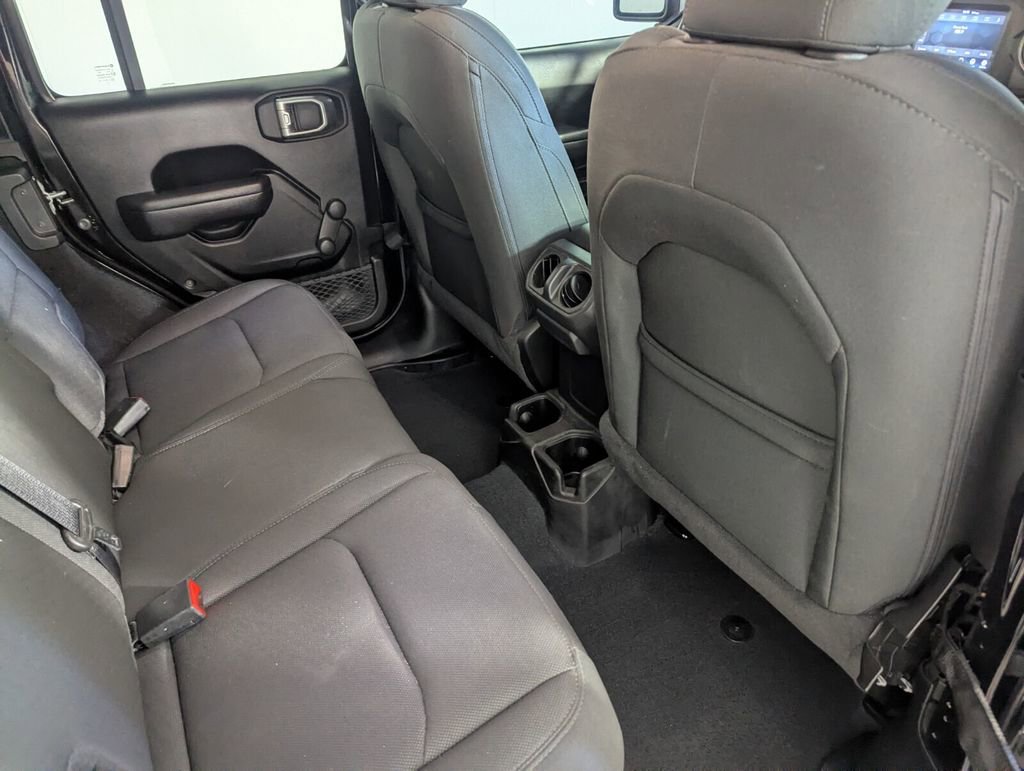 Certified 2022 Jeep Wrangler Unlimited Sport image 30