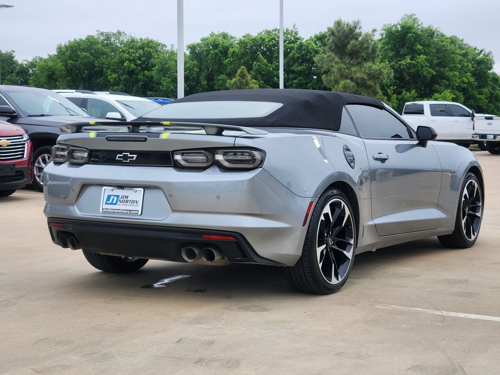 Used 2023 Chevrolet Camaro LT RWD image 7