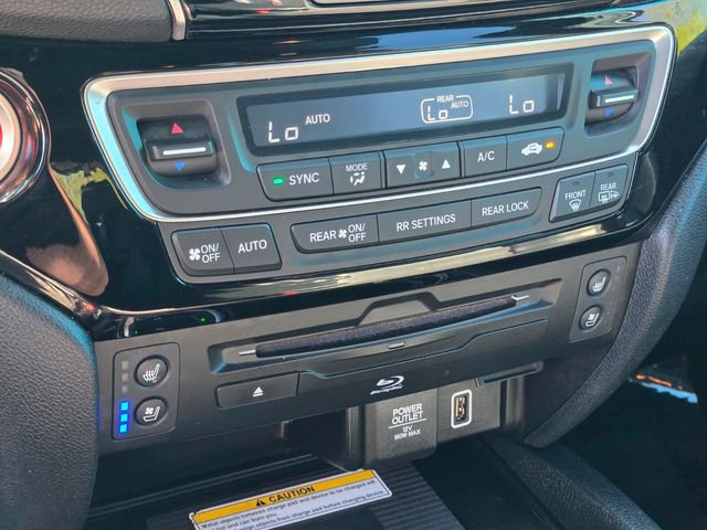 Certified 2022 Honda Pilot Black Edition image 35