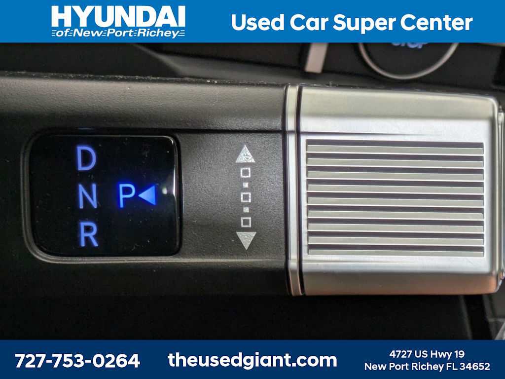 Used 2026 Hyundai Santa Fe SEL FWD image 39