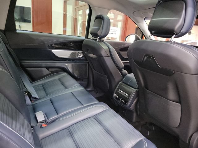 Used 2024 Lincoln Nautilus Reserve w/ Equipment Group 203A AWD/4WD image 20