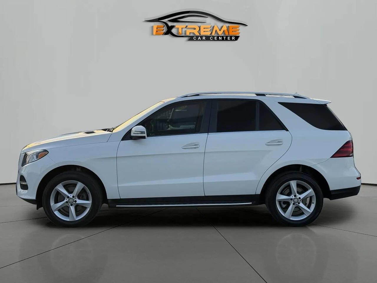 Used 2016 Mercedes-Benz GLE 350 4MATIC image 3