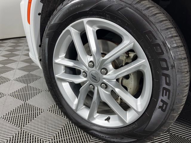 Used 2023 Dodge Durango GT image 13