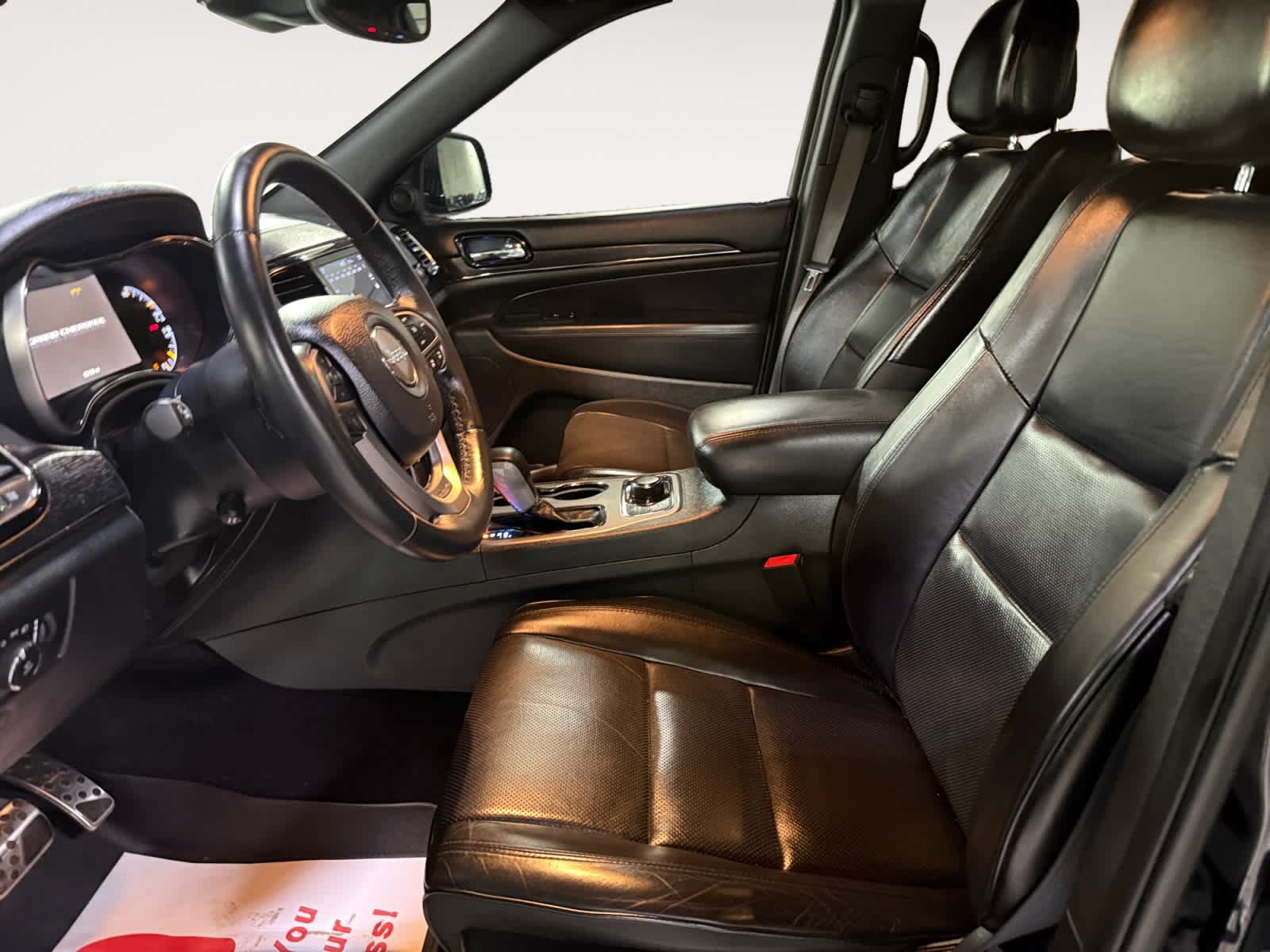 Used 2019 Jeep Grand Cherokee High Altitude AWD/4WD image 15