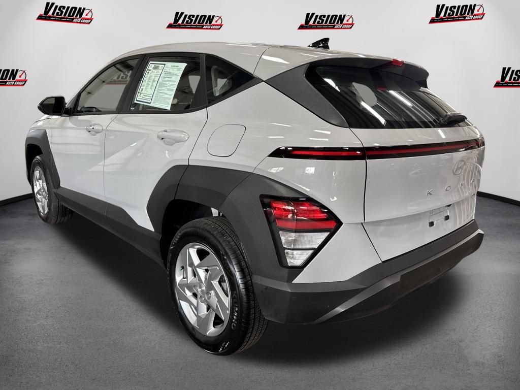 Used 2026 Hyundai Kona SE AWD/4WD image 3