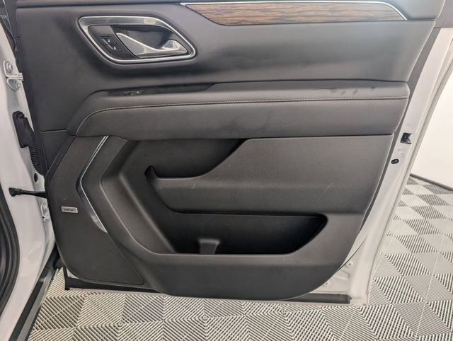 Certified 2023 Chevrolet Suburban Premier image 34