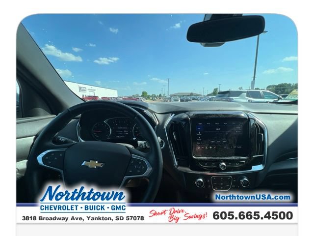 Used 2023 Chevrolet Traverse LT AWD/4WD image 13