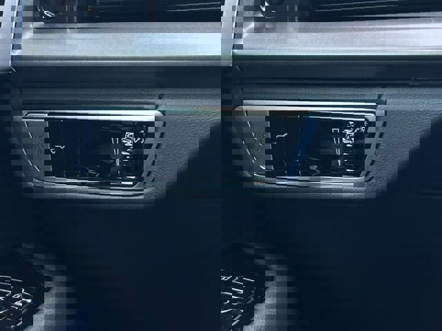 New 2026 Cadillac Vistiq Luxury image 21