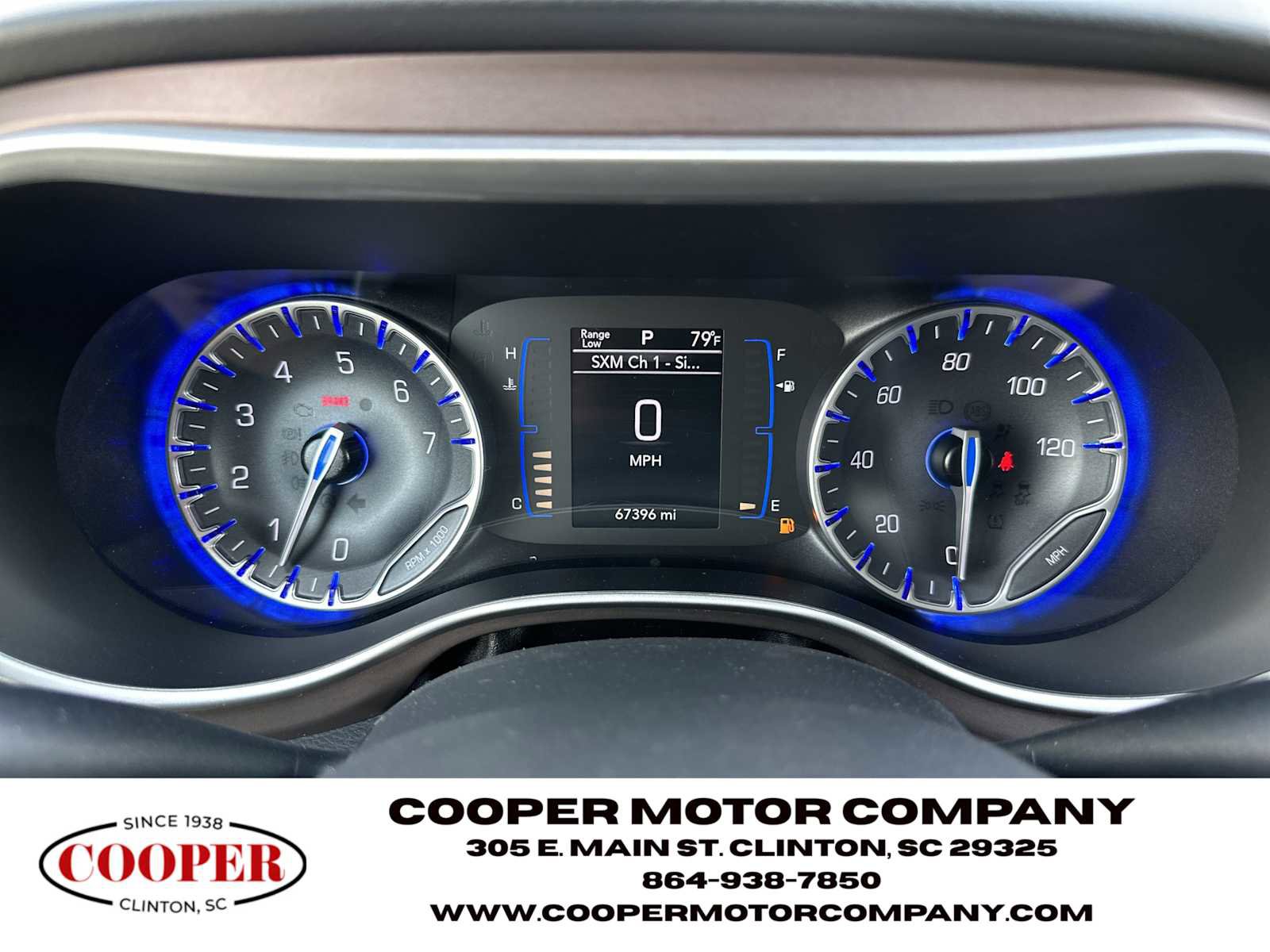 Used 2023 Chrysler Voyager LX image 27