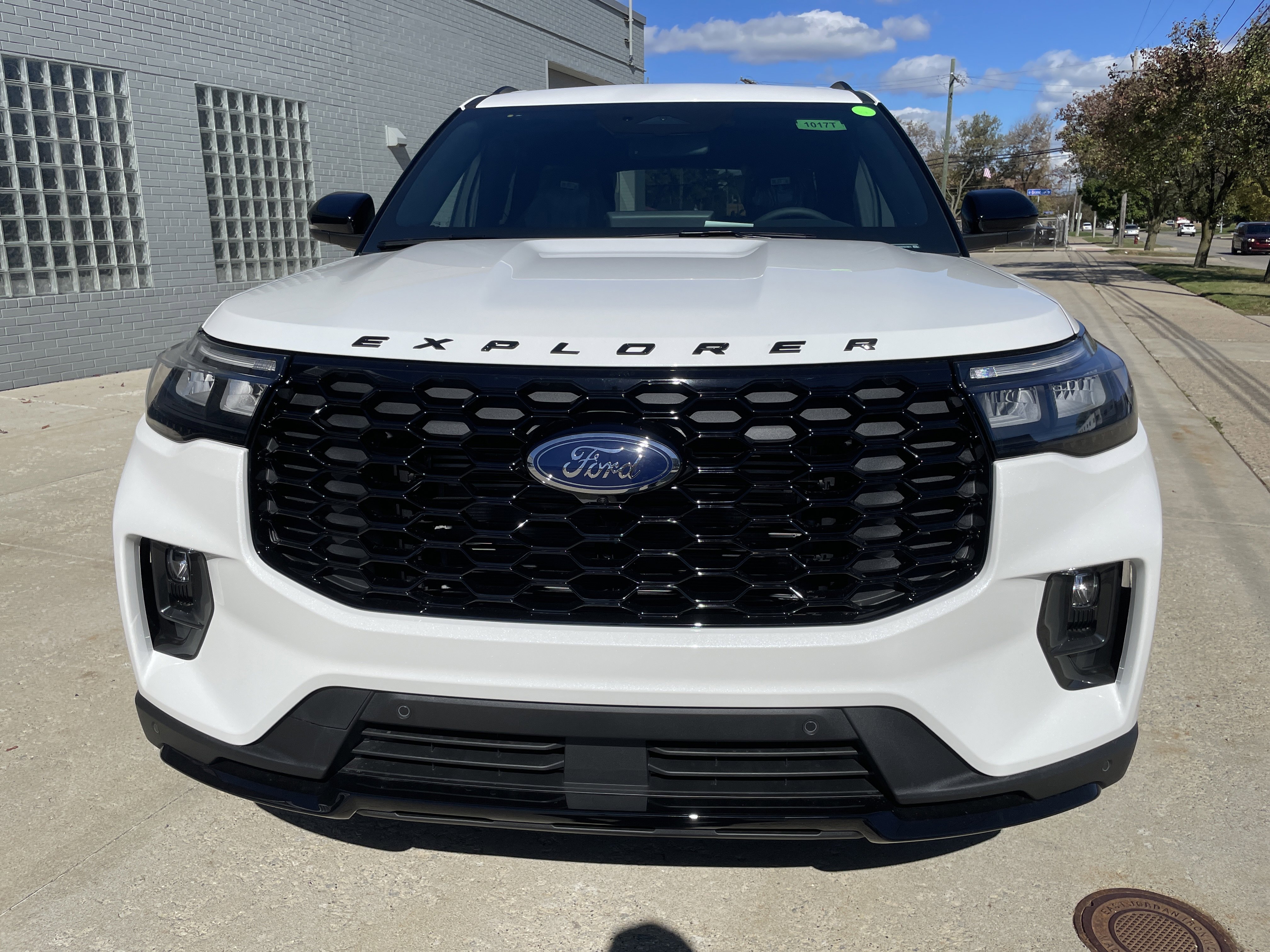 New 2026 Ford Explorer ST-Line image 9