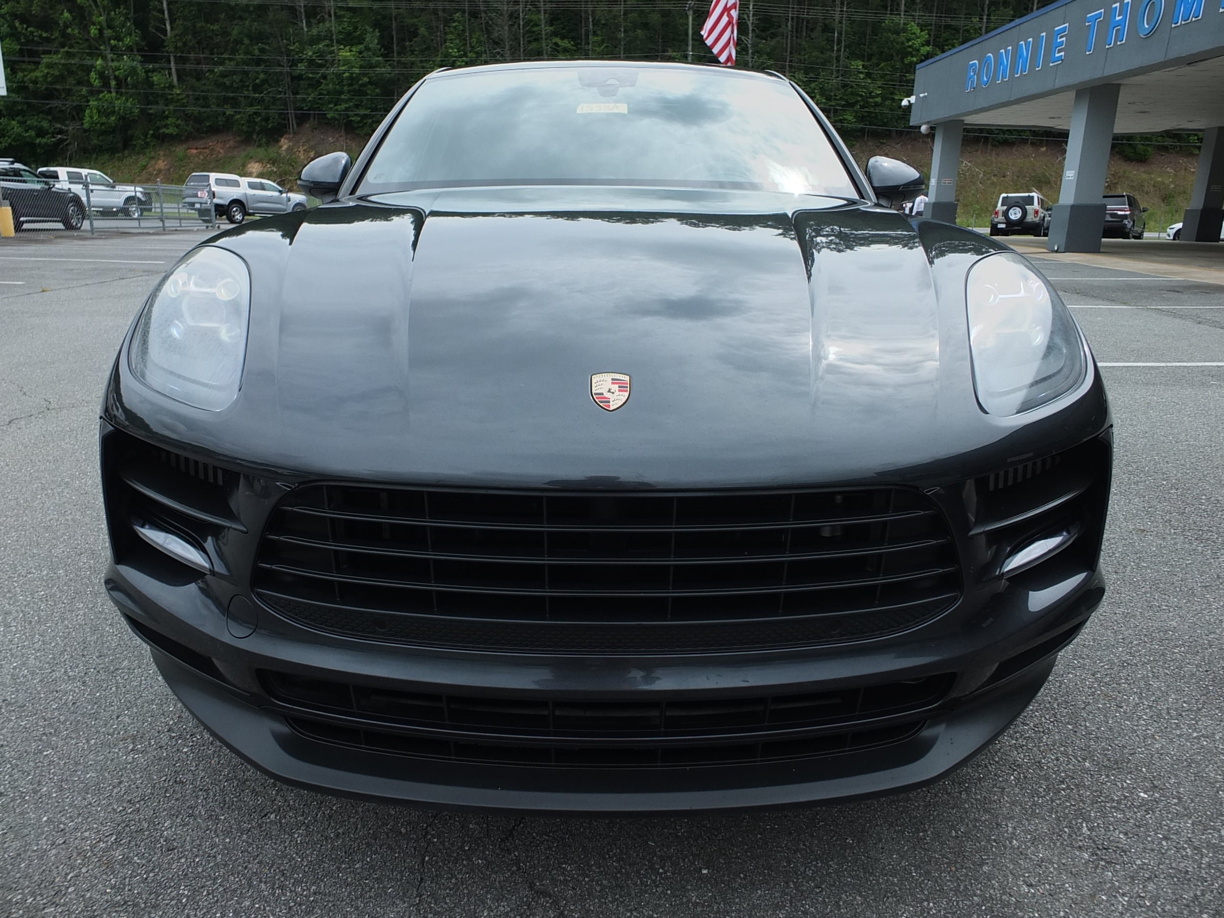 Used 2020 Porsche Macan S AWD/4WD image 8