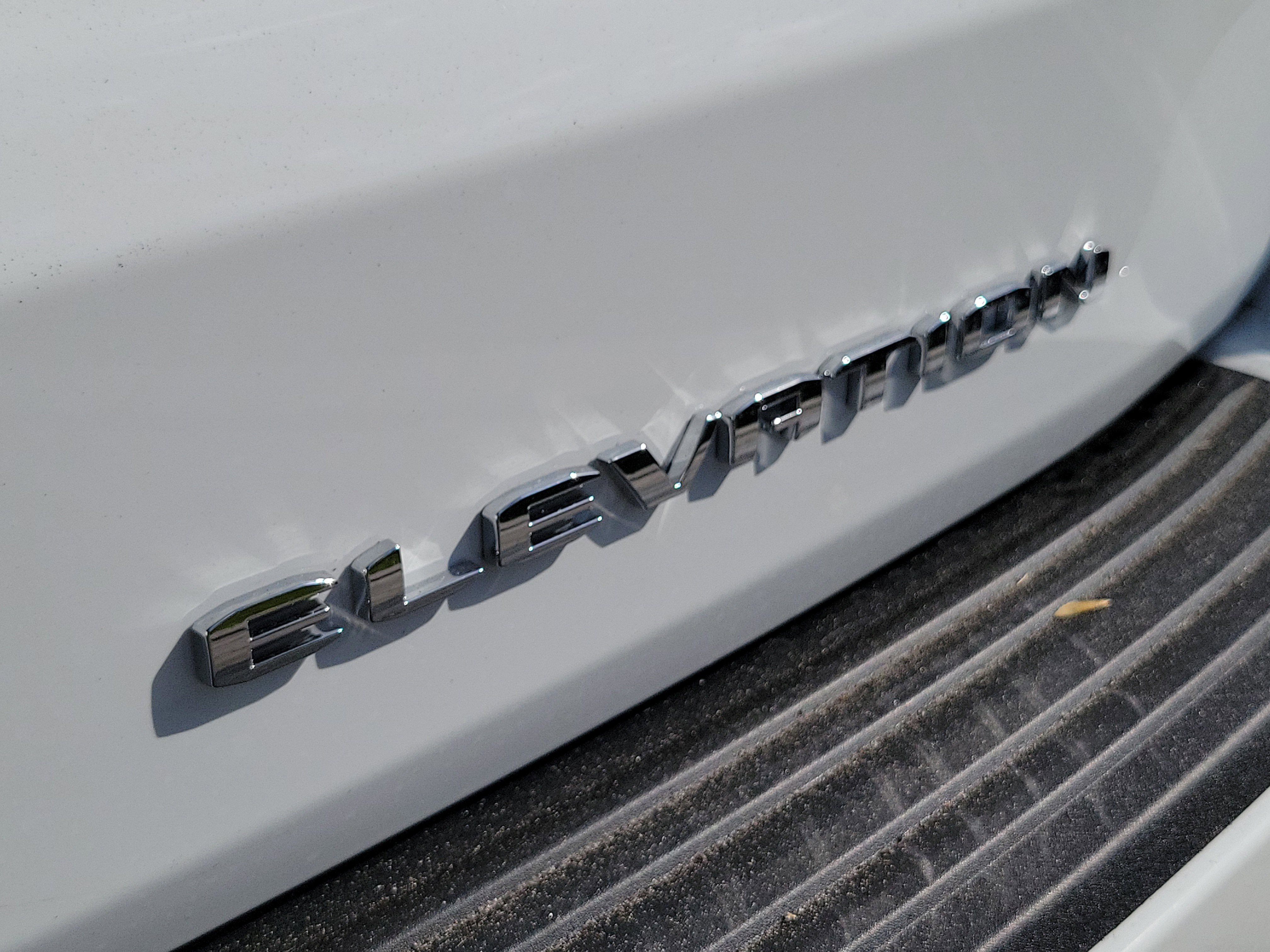 New 2026 GMC Yukon XL Elevation w/ Elevation Premium Package image 7