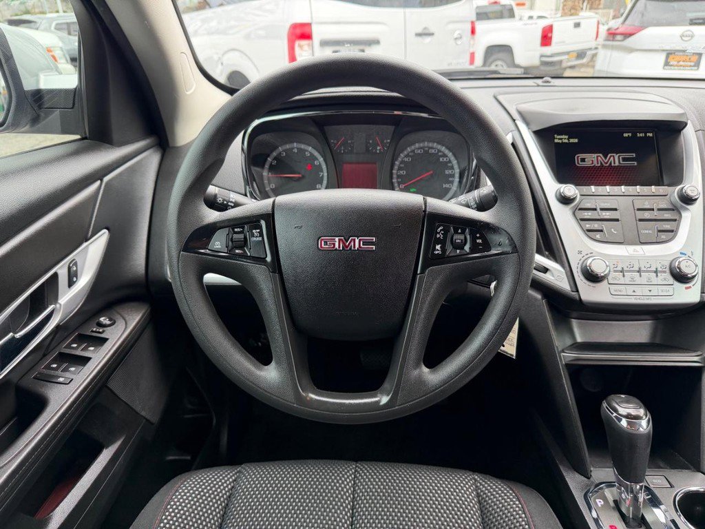 Used 2017 GMC Terrain SLE FWD image 26
