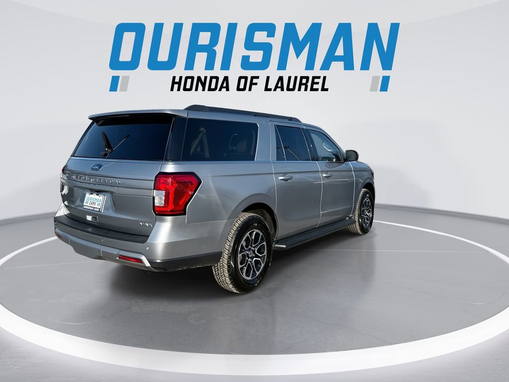 Used 2024 Ford Expedition Max XLT image 8