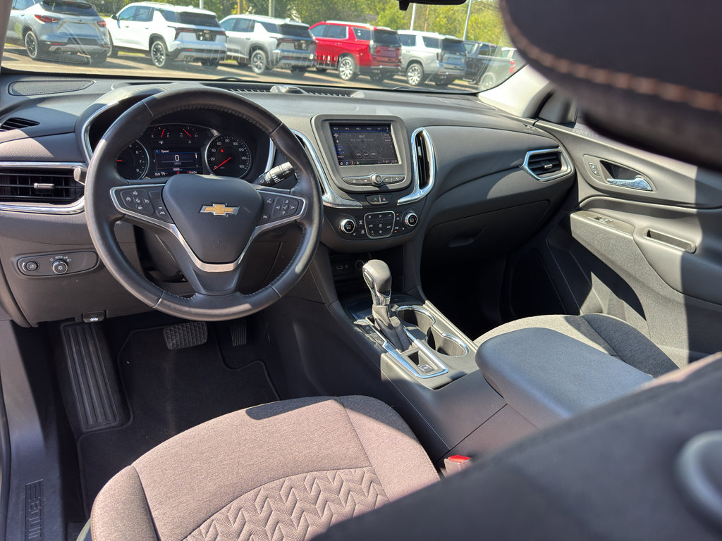 Used 2022 Chevrolet Equinox LT image 18