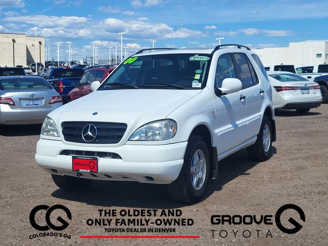 Used 2000 Mercedes-Benz ML 320 4MATIC image 1