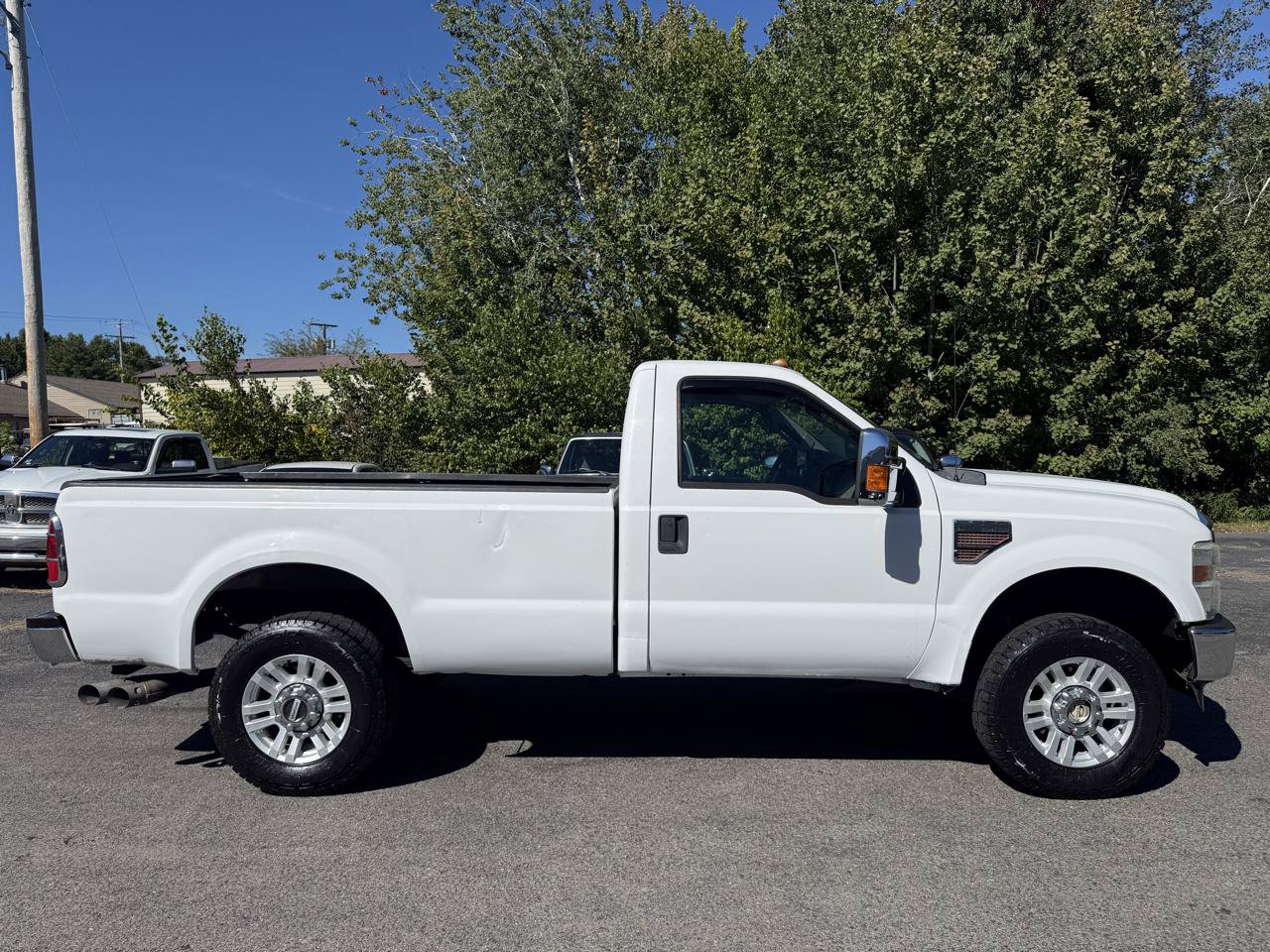 Used 2010 Ford F250 XLT AWD/4WD image 16
