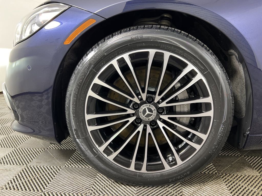 Certified 2025 Mercedes-Benz S 580 4MATIC Sedan image 24