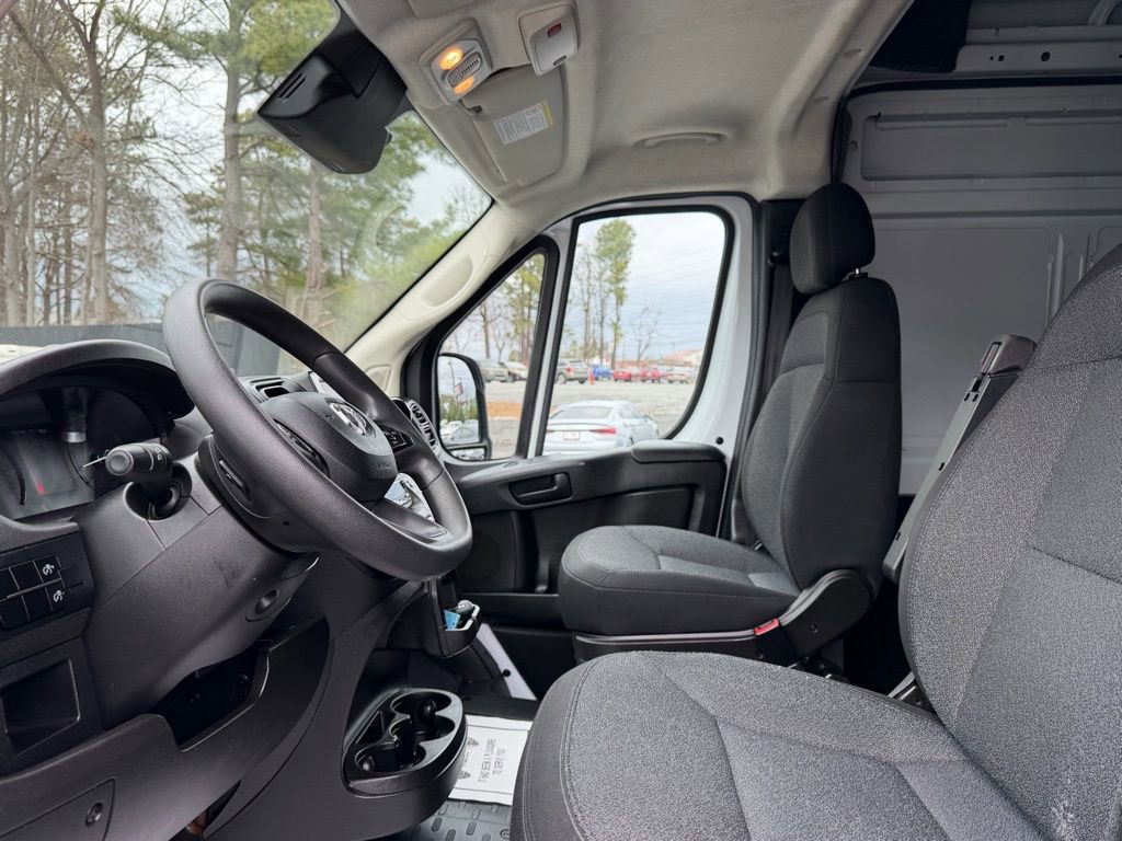 Used 2023 RAM ProMaster 2500 image 10