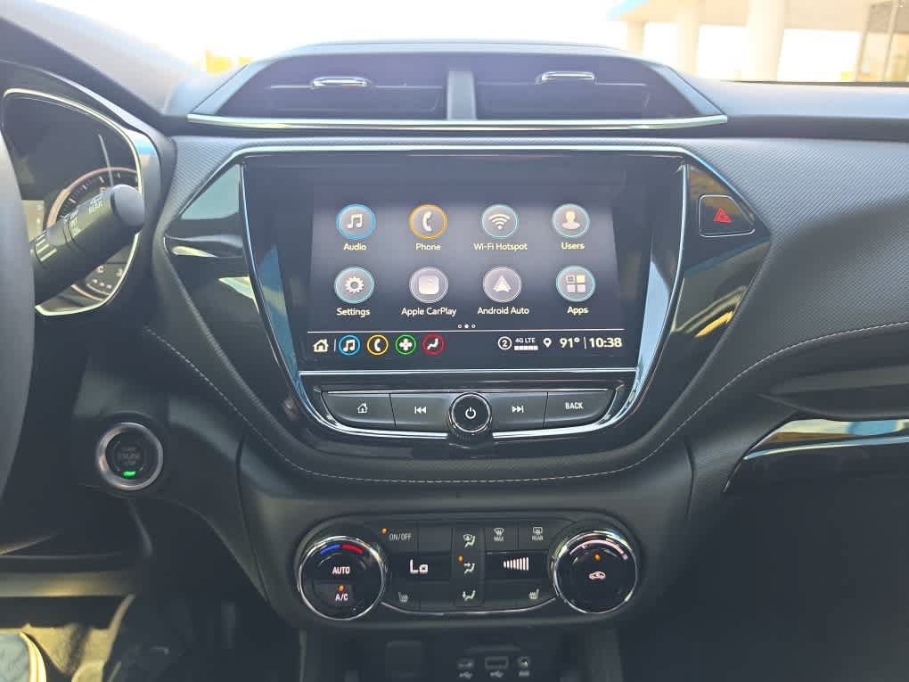 Used 2021 Chevrolet TrailBlazer ACTIV w/ Technology Package FWD image 24