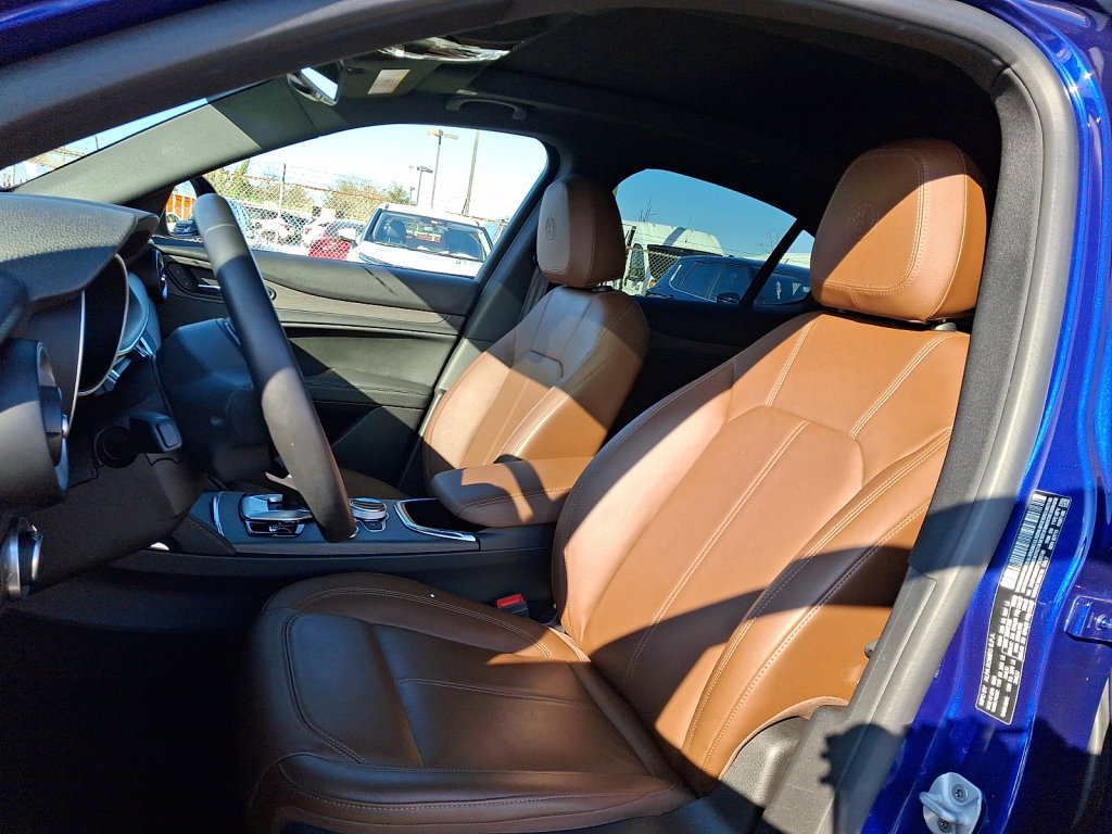 Used 2023 Alfa Romeo Stelvio Ti image 24