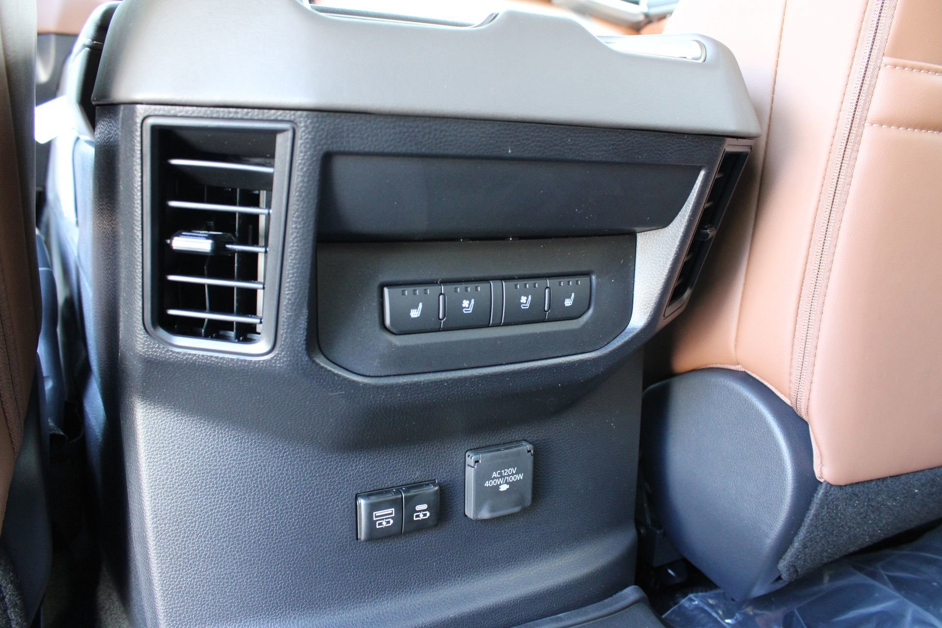 New 2026 Toyota Tundra 1794 Edition AWD/4WD image 28