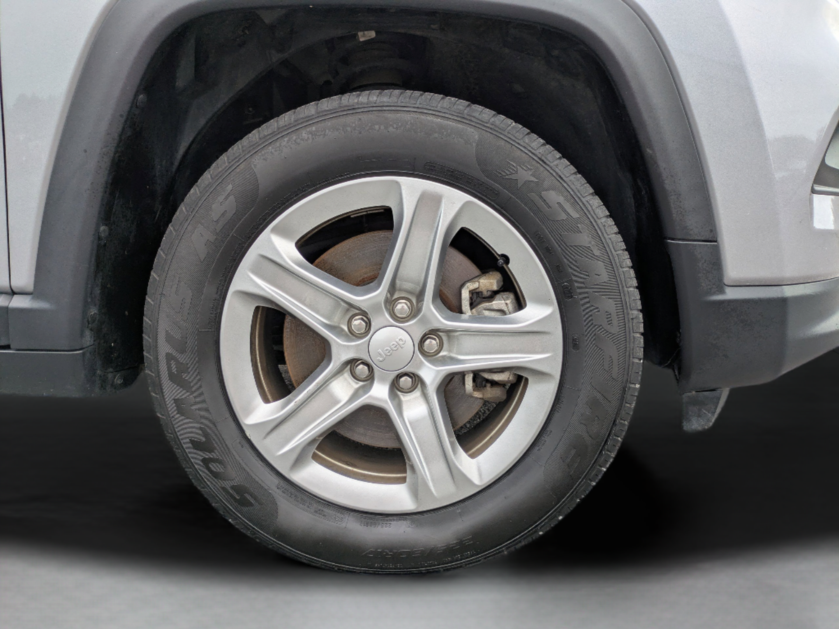 Used 2024 Jeep Compass Latitude AWD/4WD image 30