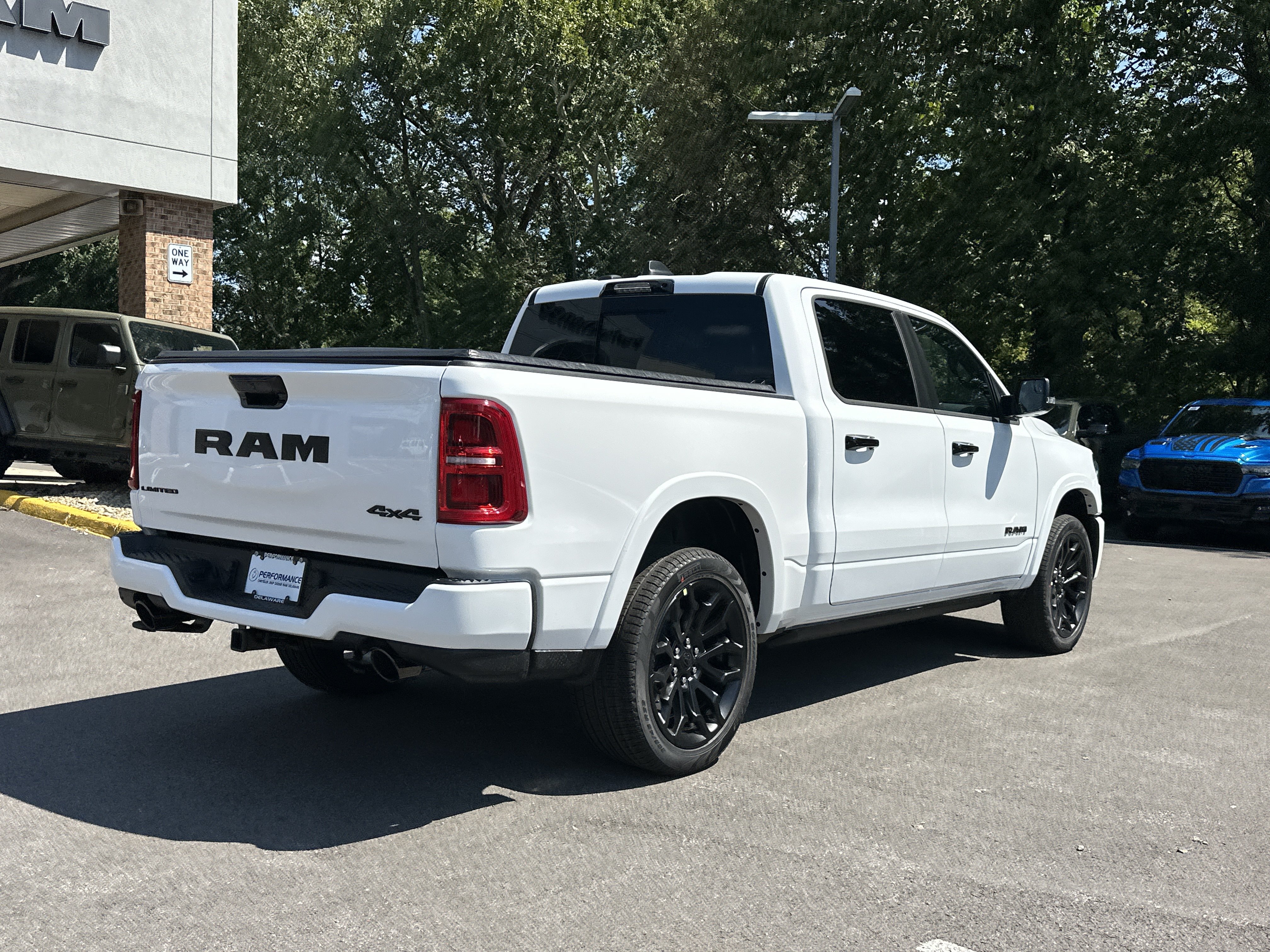 New 2027 RAM 1500 Limited AWD/4WD image 21