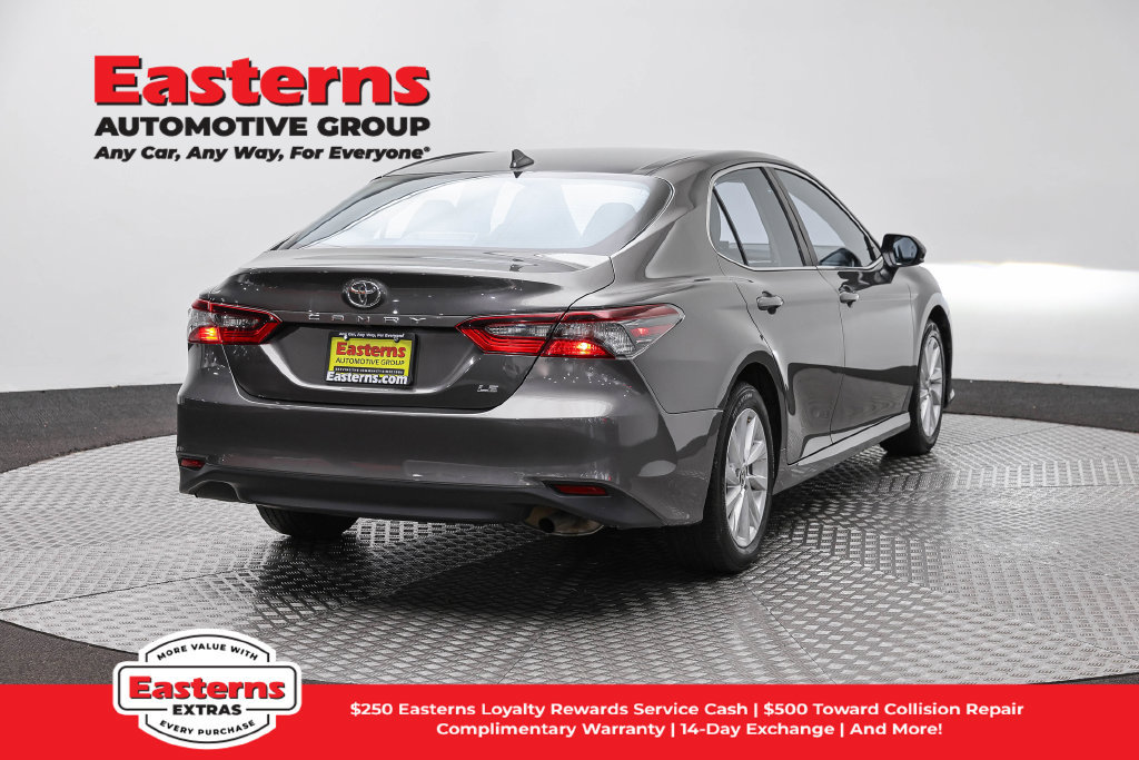 Used 2024 Toyota Camry LE FWD image 6