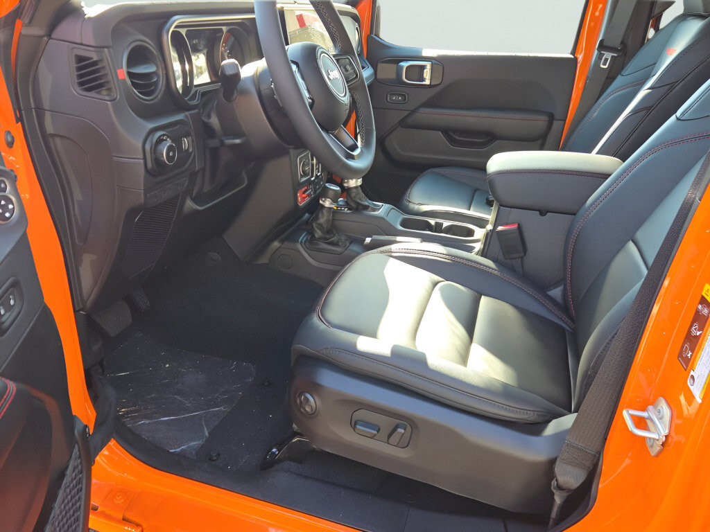 New 2027 Jeep Wrangler Unlimited Rubicon AWD/4WD image 26
