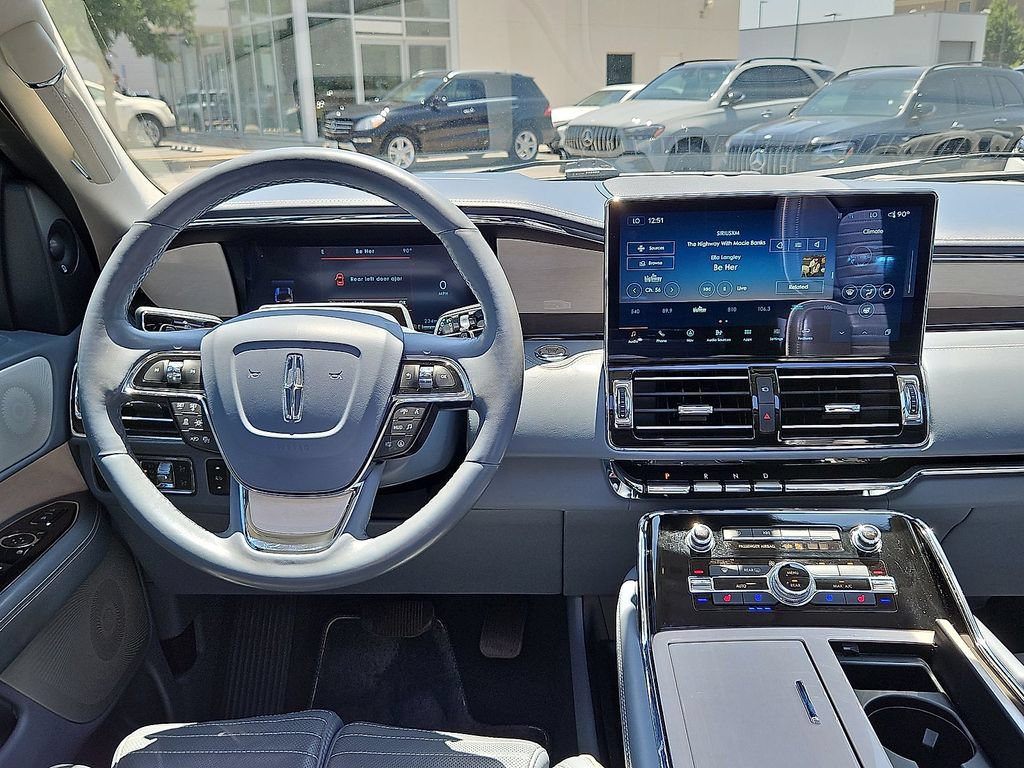 Used 2022 Lincoln Navigator Black Label AWD/4WD image 14
