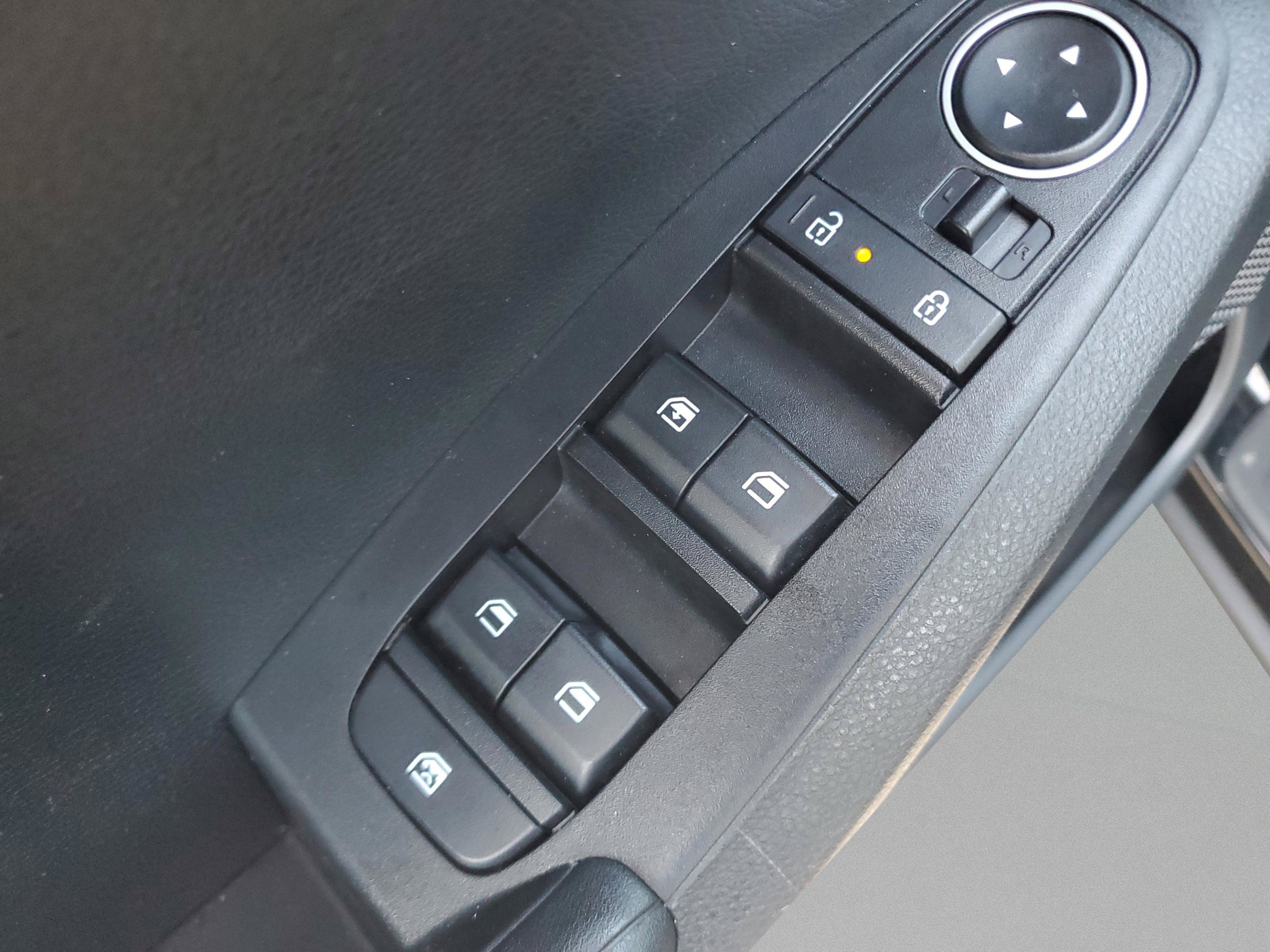 Certified 2026 Kia Seltos LX AWD/4WD image 14