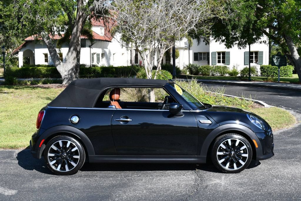 Used 2024 MINI Cooper S w/ Signature Upholstery Package FWD image 44