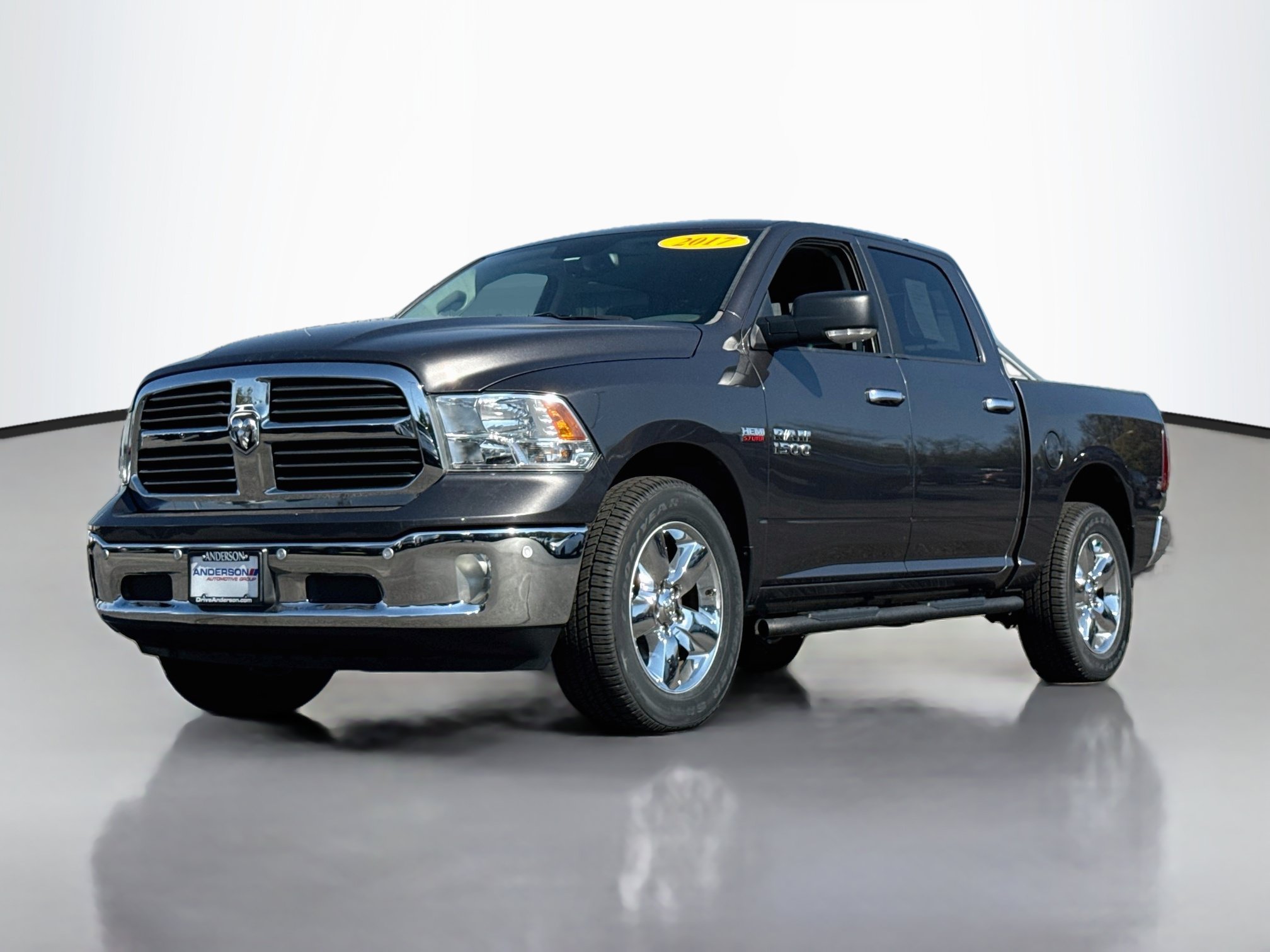 Used 2017 RAM 1500 Big Horn AWD/4WD image 3