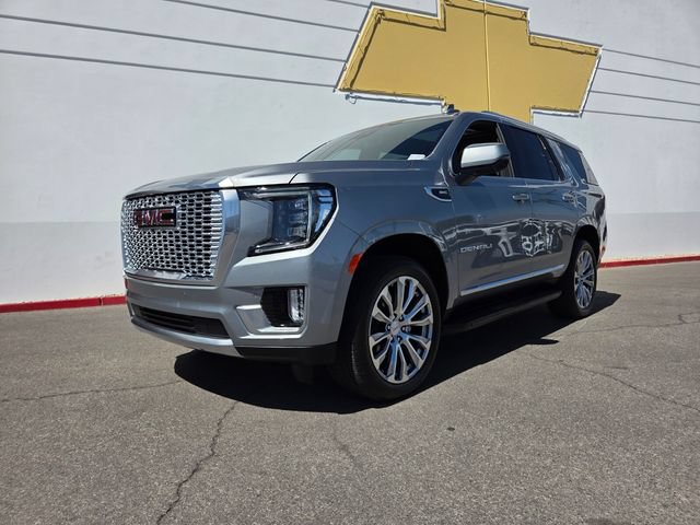 Certified 2023 GMC Yukon Denali w/ LPO, Floor Liner Package AWD/4WD image 2
