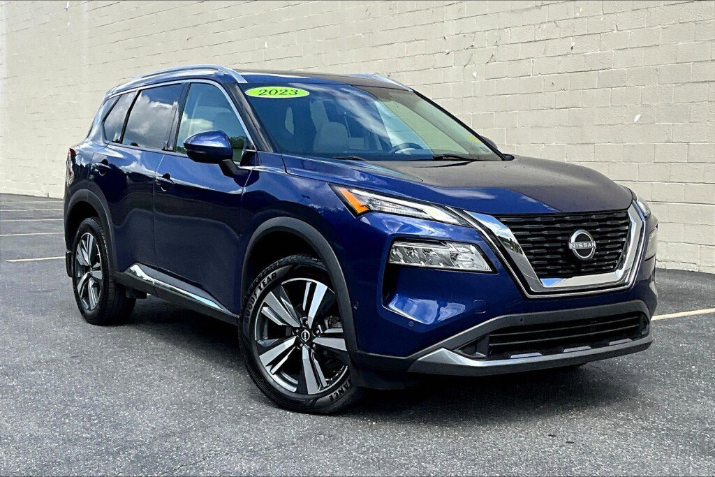 Used 2023 Nissan Rogue SL w/ SL Premium Package image 19