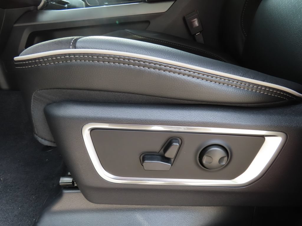 New 2027 RAM 1500 Laramie w/ Night Edition AWD/4WD image 10