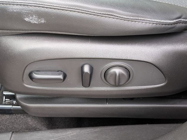 Used 2022 Buick Encore GX Select image 15