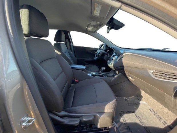 Used 2024 Chevrolet Malibu LT image 13