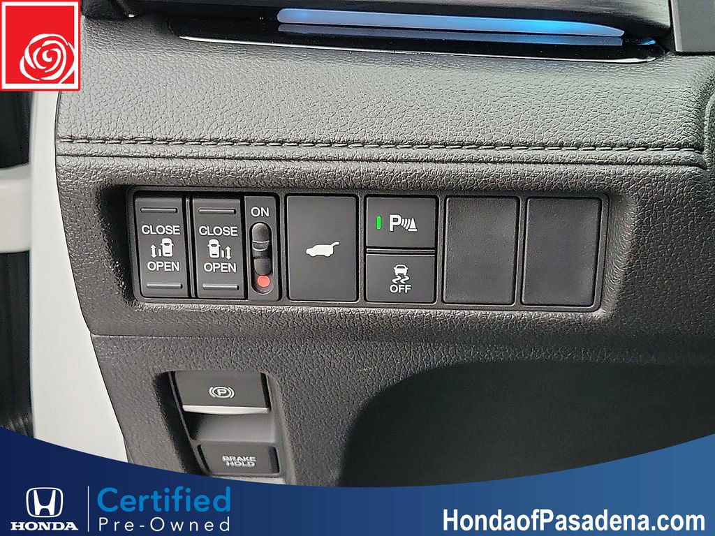 Certified 2026 Honda Odyssey Elite image 18