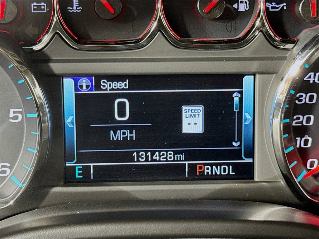 Used 2020 Chevrolet Suburban LT image 35